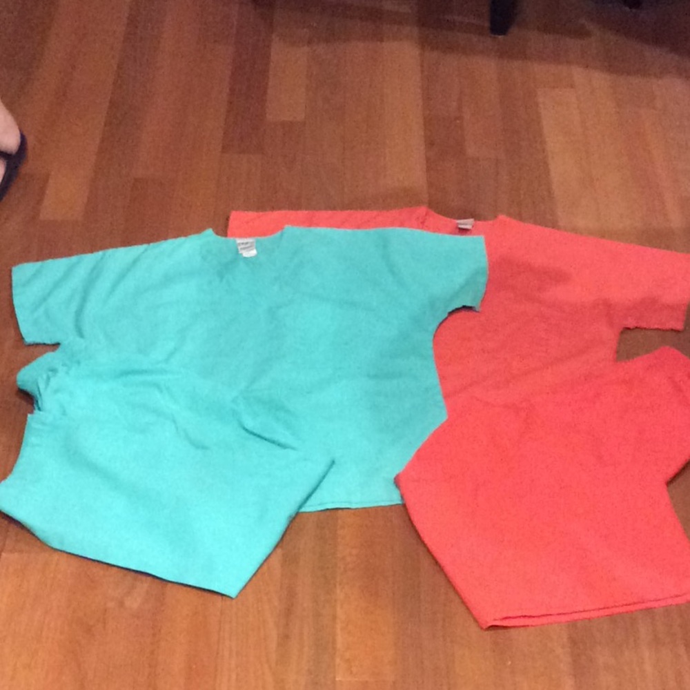 2 sets of scrubs!